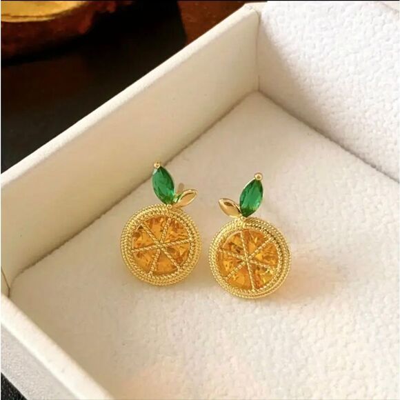 Yellow & Green Lemon Stud Earrings - Picture 4 of 4